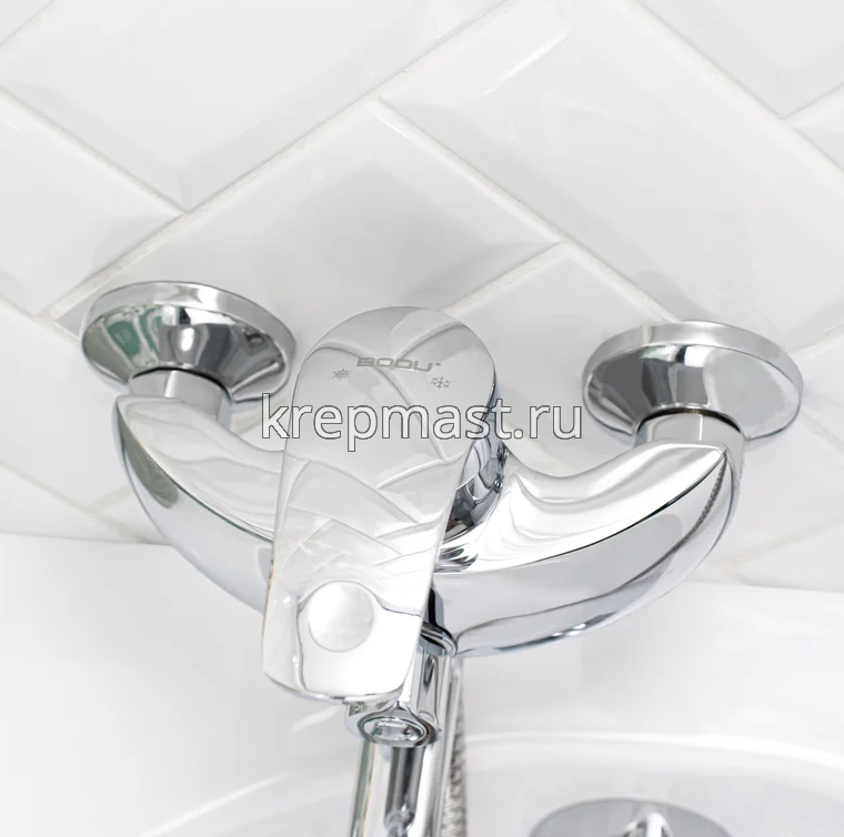 Смеситель д/ванны B8174-18F латунь